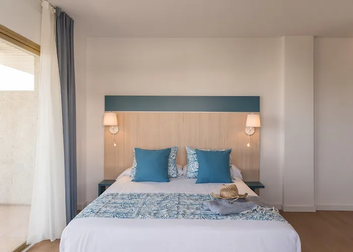 Otel Family Rentalmar 4*