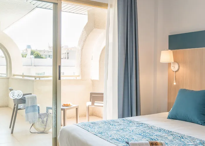 Otel Family Rentalmar 4*